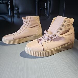 Qupid Women's Hi-Top Canvas Sneakers In Mauve Pink US Size 7.5 NWOT/NWOB